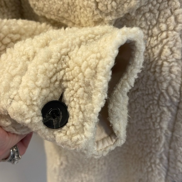 Allsaints US6 dark cream heavy sherpa button-down shacket coat - Picture 6 of 8